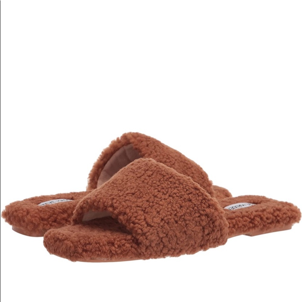 Steve Madden Women's Retreat Slipper